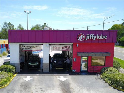 Listing Image for Jiffy Lube (Absolute NNN Lease) – Jackson, FL