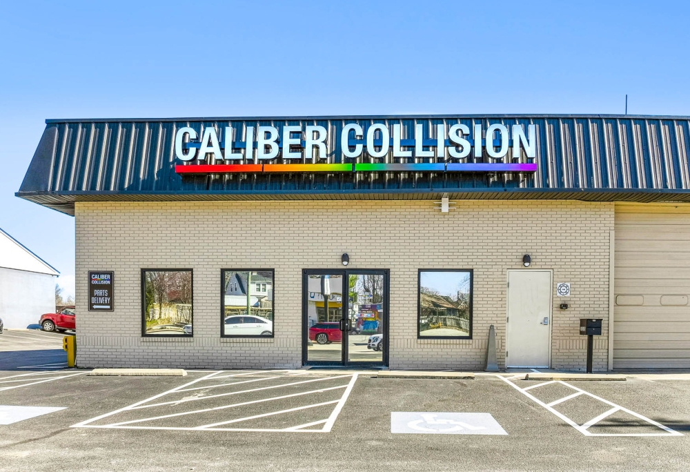 Louisville MSA Caliber Collision for Sale - Duong Investment Group
